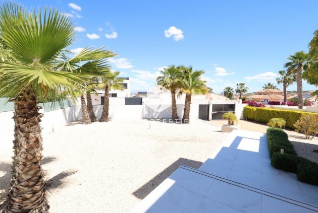 D'occasion - Villa -
Rojales - Inland
