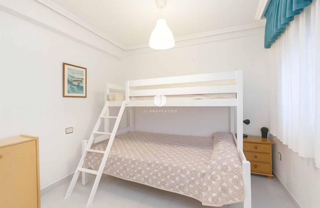 Resale - Apartment / flat -
Torrevieja - Acequion