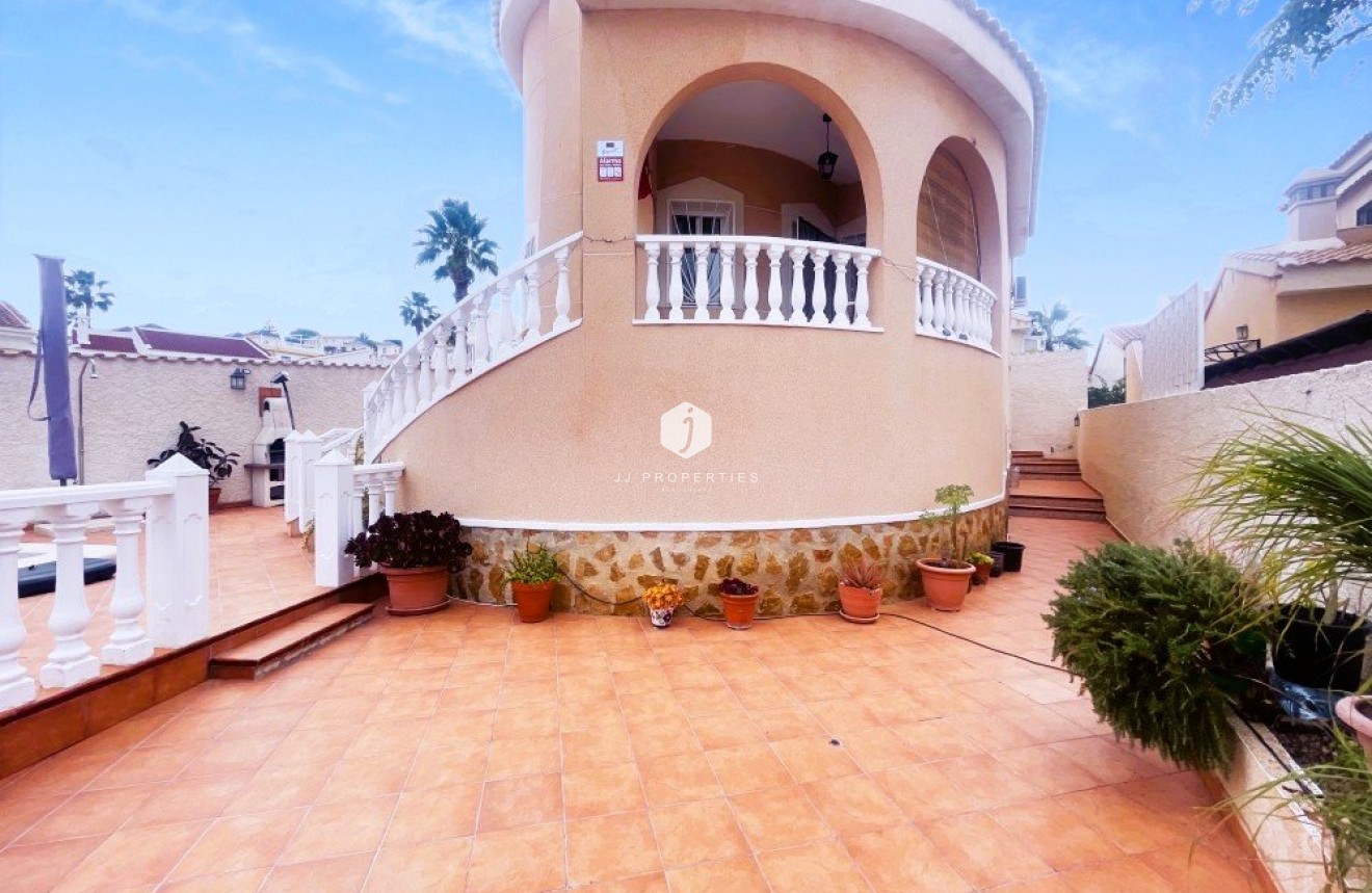 D'occasion - Villa -
Ciudad Quesada - Costa Blanca