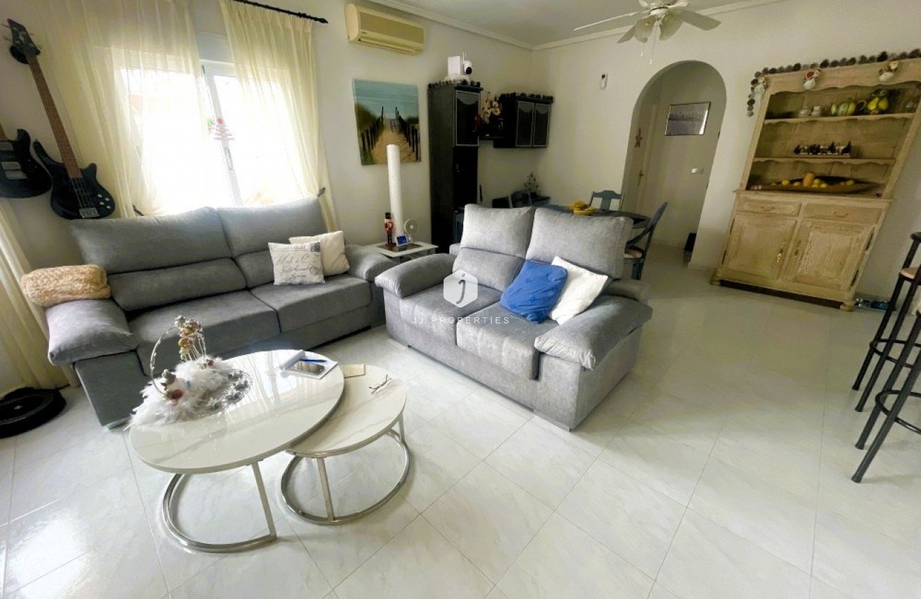 D'occasion - Villa -
Ciudad Quesada - Costa Blanca