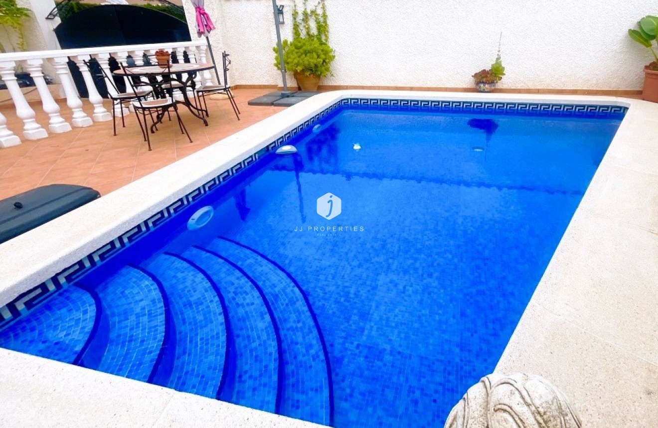 D'occasion - Villa -
Ciudad Quesada - Costa Blanca