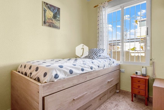 D'occasion - Bungalow -
Orihuela Costa - Costa Blanca