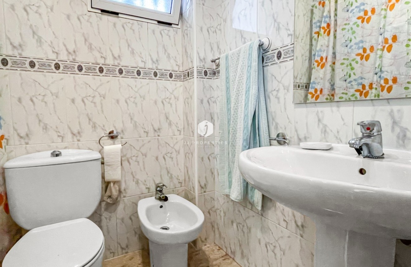 D'occasion - Bungalow -
Orihuela Costa - Costa Blanca