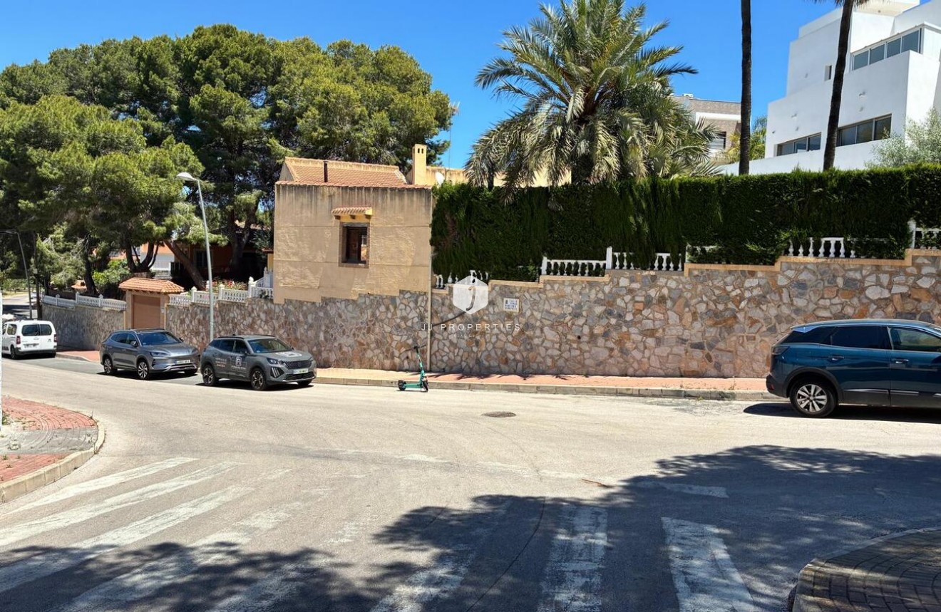 D'occasion - Villa -
Los Balcones - Costa Blanca