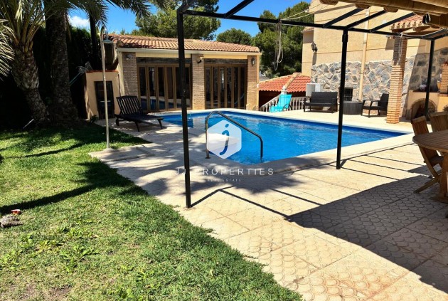 D'occasion - Villa -
Los Balcones - Costa Blanca