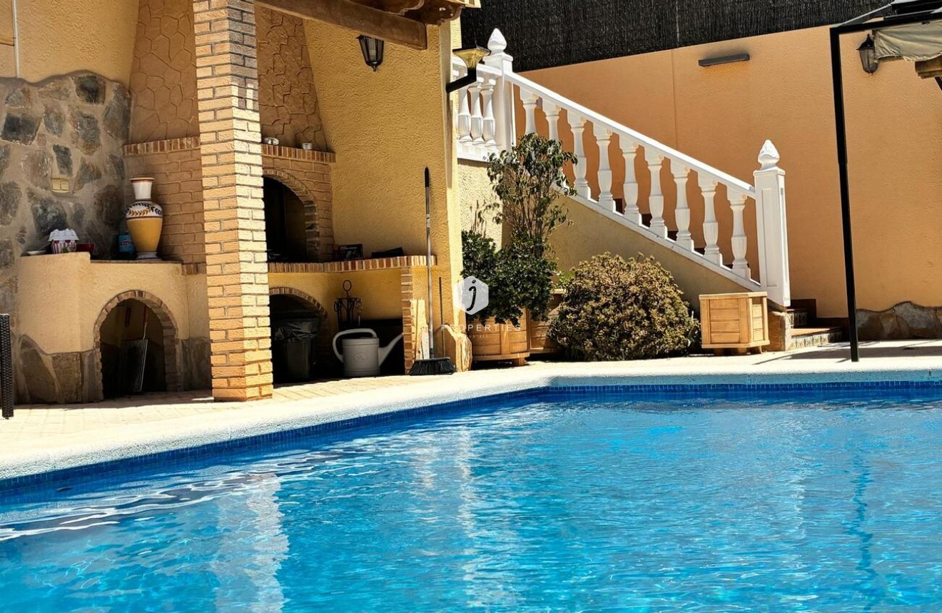 D'occasion - Villa -
Los Balcones - Costa Blanca