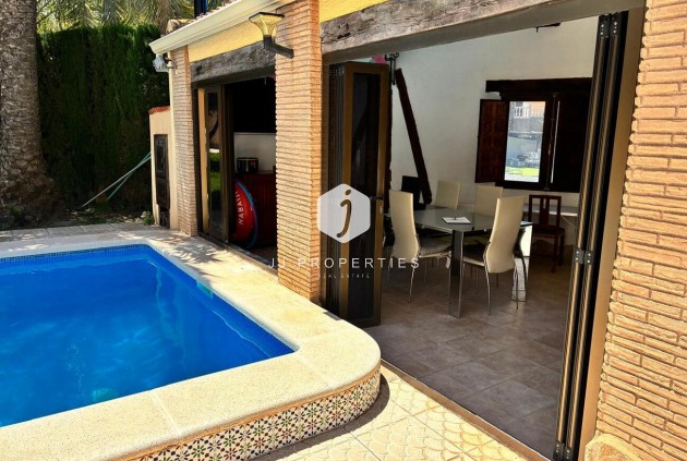 D'occasion - Villa -
Los Balcones - Costa Blanca