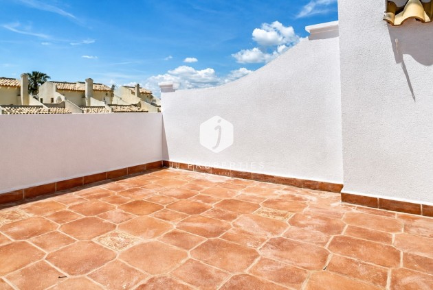 Resale - Chalet -
Orihuela Costa - Costa Blanca