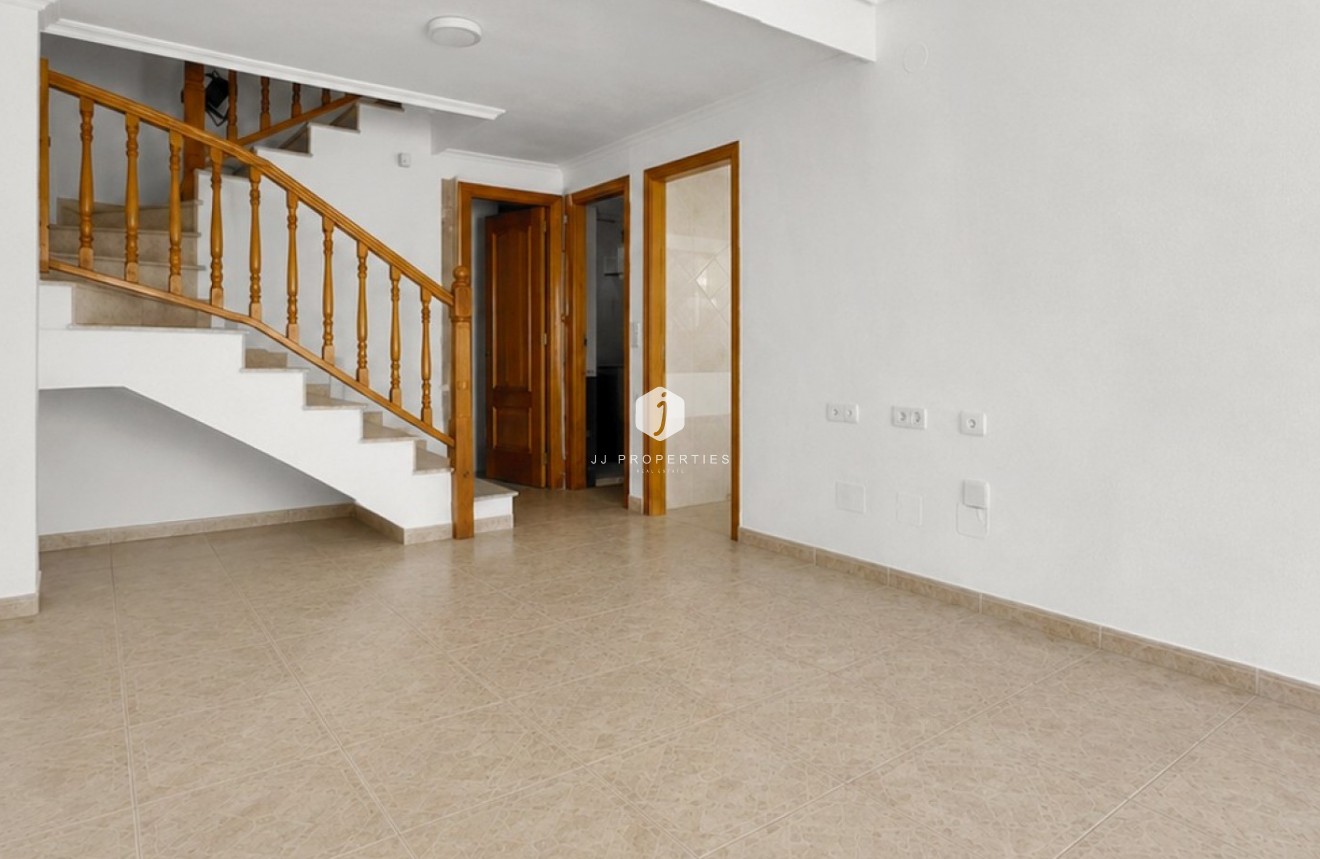 Resale - Chalet -
Orihuela Costa - Costa Blanca