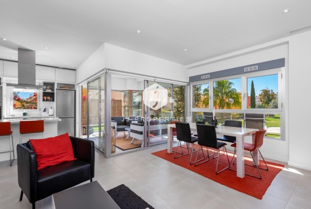 D'occasion - Appartement -
Orihuela Costa - Costa Blanca