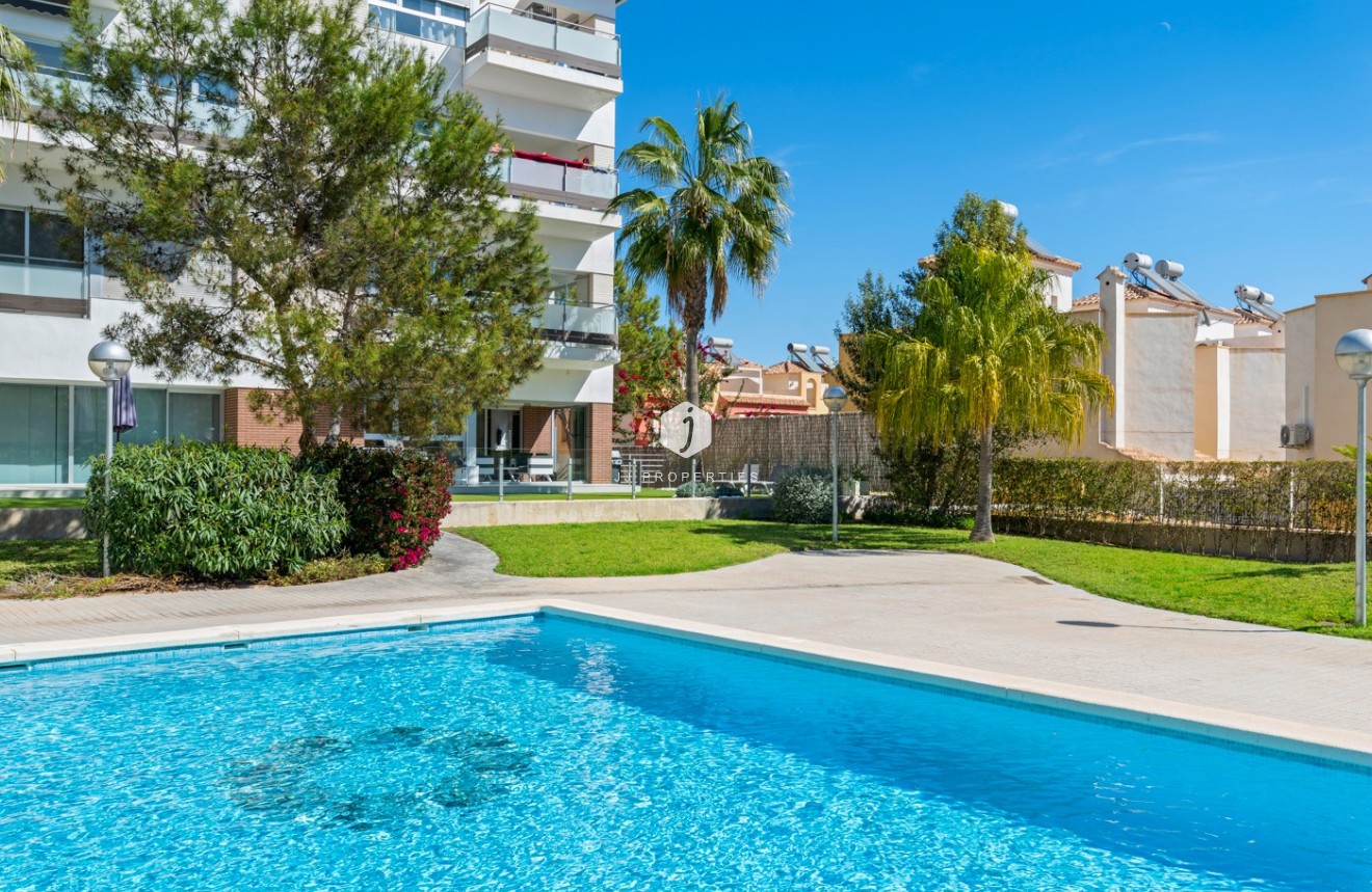 D'occasion - Appartement -
Orihuela Costa - Costa Blanca