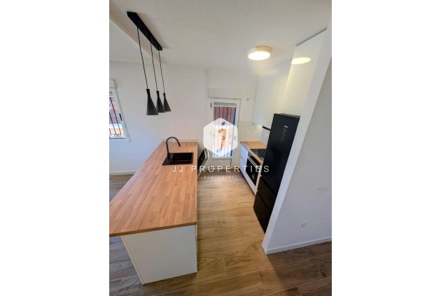 Resale - Villa -
Orihuela Costa - Costa Blanca