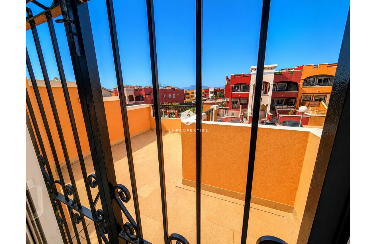 Resale - Villa -
Orihuela Costa - Costa Blanca
