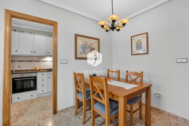 Tweedehands - Appartement / flat -
Torrevieja - Costa Blanca