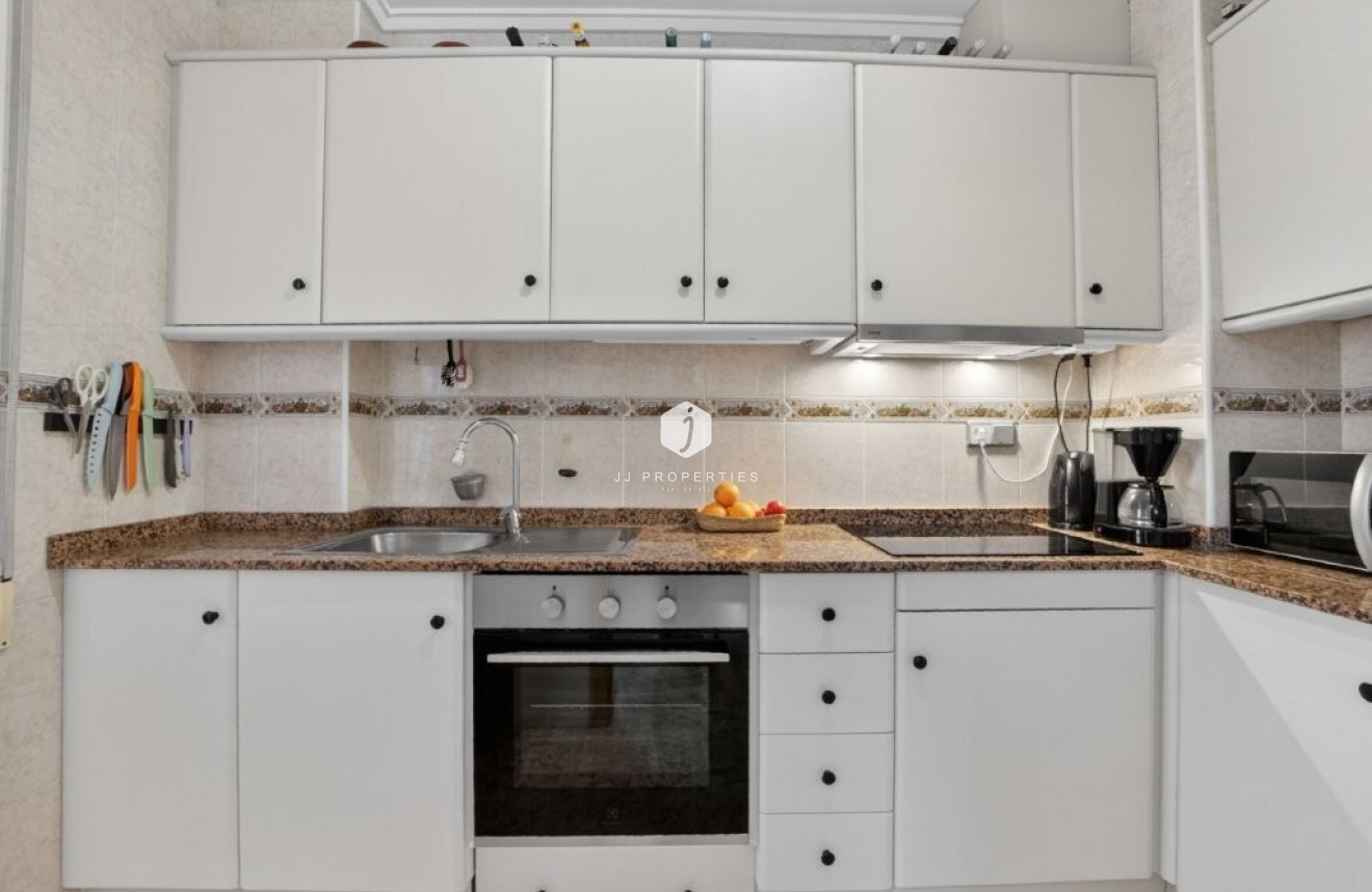 Tweedehands - Appartement / flat -
Torrevieja - Costa Blanca