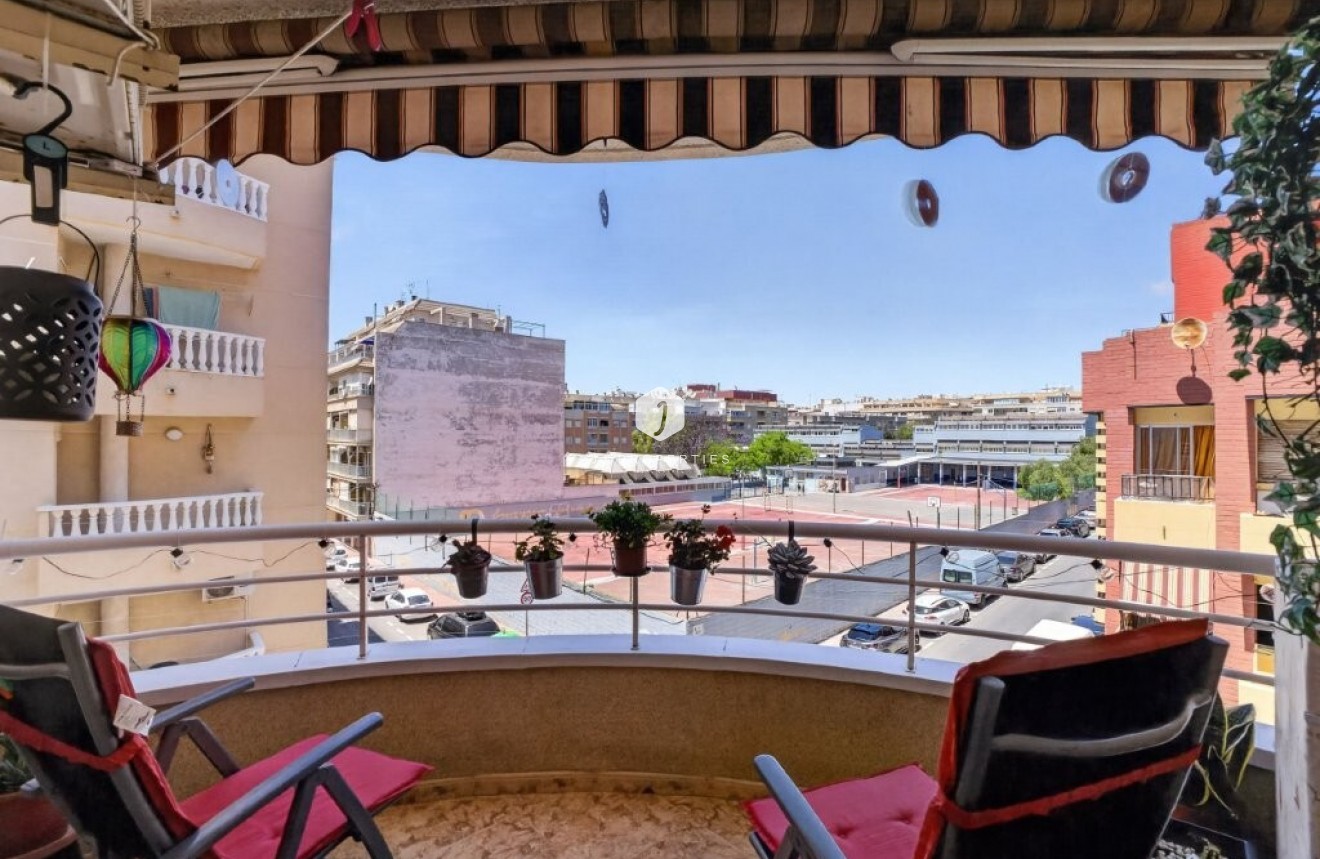 Tweedehands - Appartement / flat -
Torrevieja - Costa Blanca