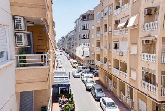 Tweedehands - Appartement / flat -
Torrevieja - Costa Blanca