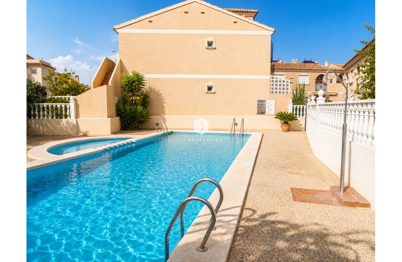 Z drugiej ręki - Daszek -
La Zenia - Costa Blanca