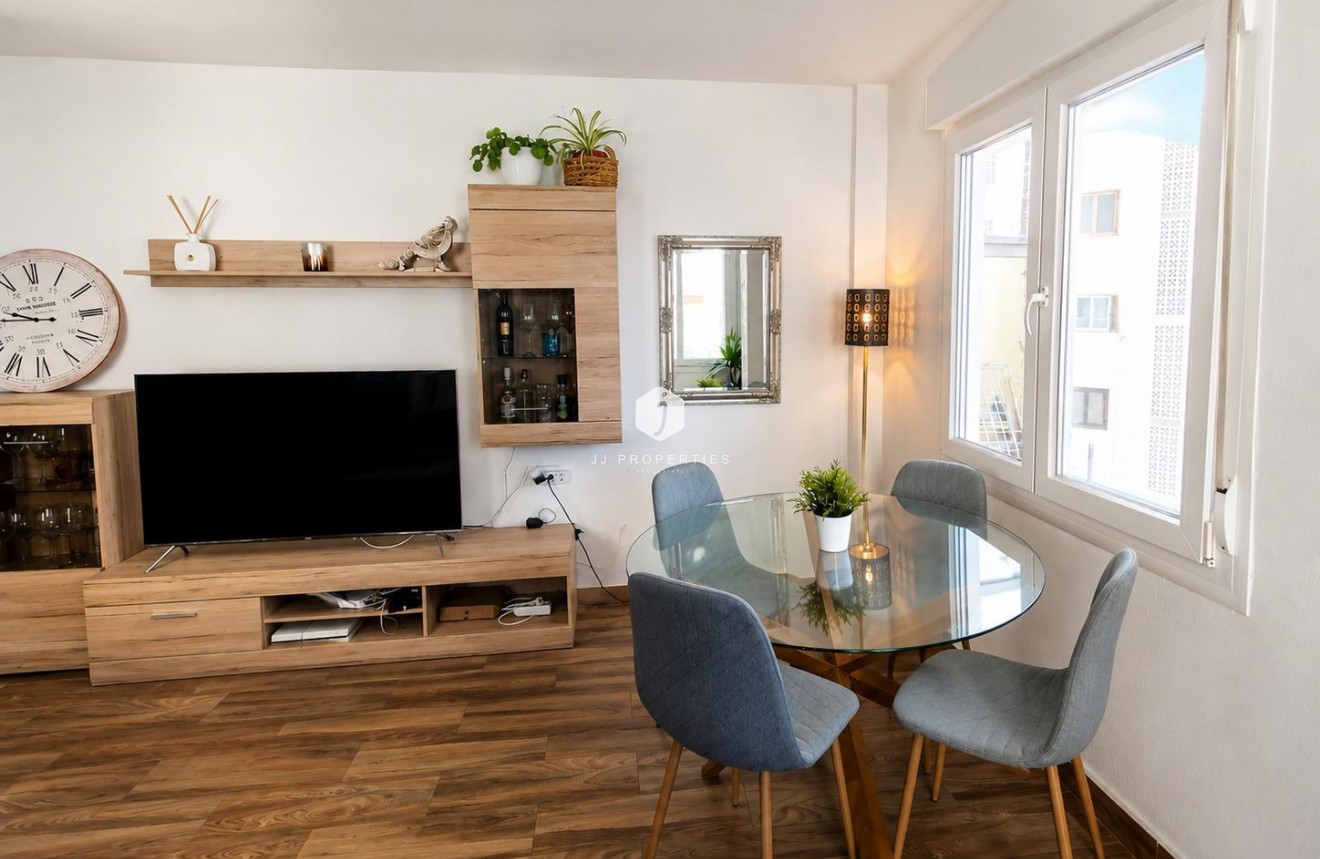 Tweedehands - Appartement / flat -
Torrevieja - Playa del Cura