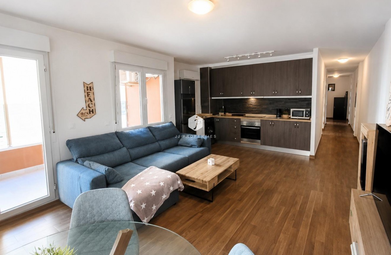 Tweedehands - Appartement / flat -
Torrevieja - Playa del Cura