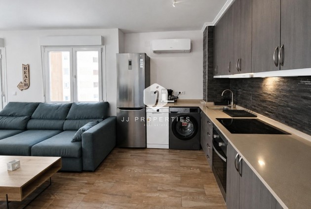 Tweedehands - Appartement / flat -
Torrevieja - Playa del Cura