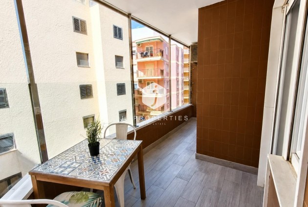 Tweedehands - Appartement / flat -
Torrevieja - Playa del Cura