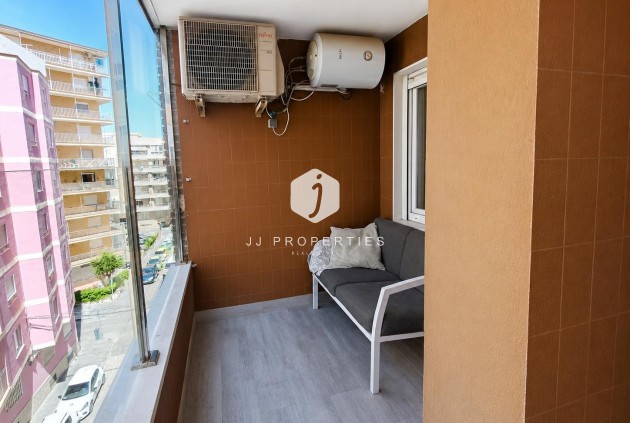 Tweedehands - Appartement / flat -
Torrevieja - Playa del Cura