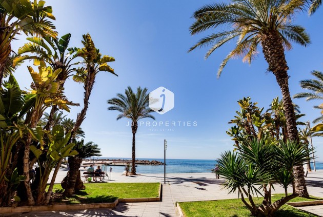 Tweedehands - Appartement / flat -
Torrevieja - Playa del Cura
