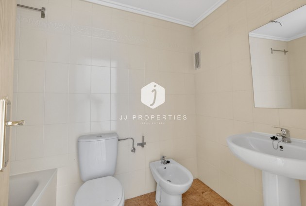 Resale - Apartment / flat -
Torrevieja - El Limonar