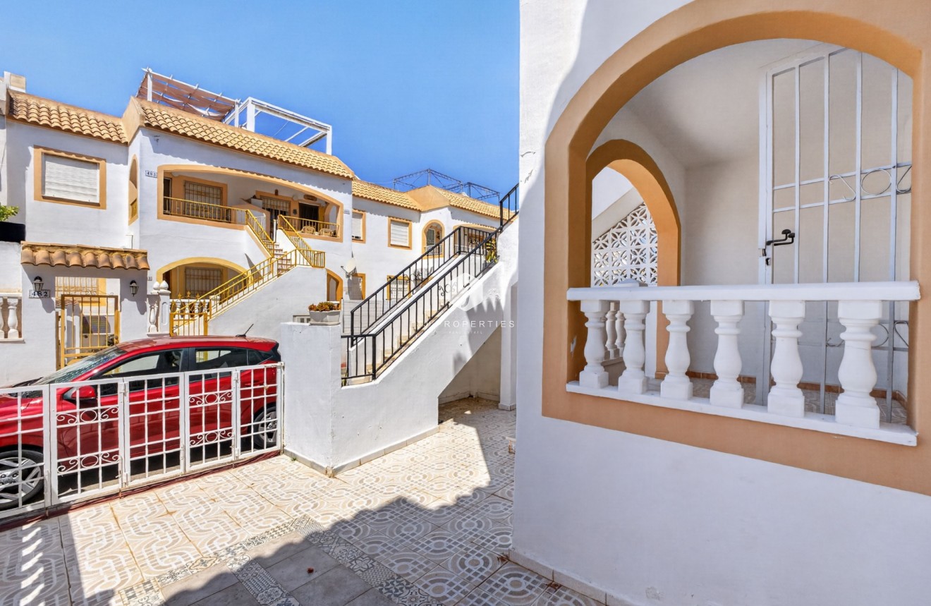 Resale - Apartment / flat -
Torrevieja - El Limonar