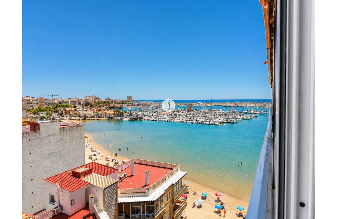 Resale - Apartment / flat -
Torrevieja - Costa Blanca