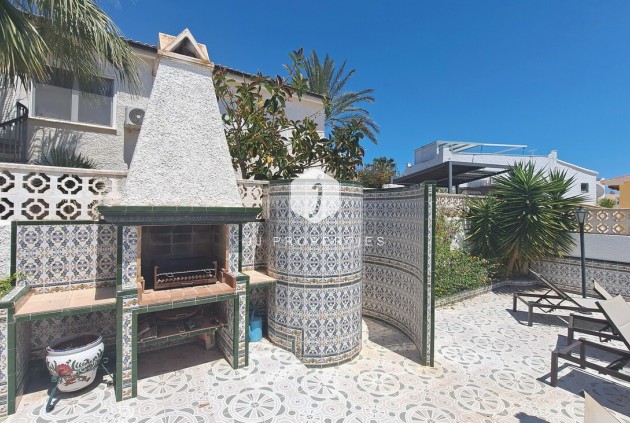 D'occasion - Villa -
San Miguel de Salinas - Inland