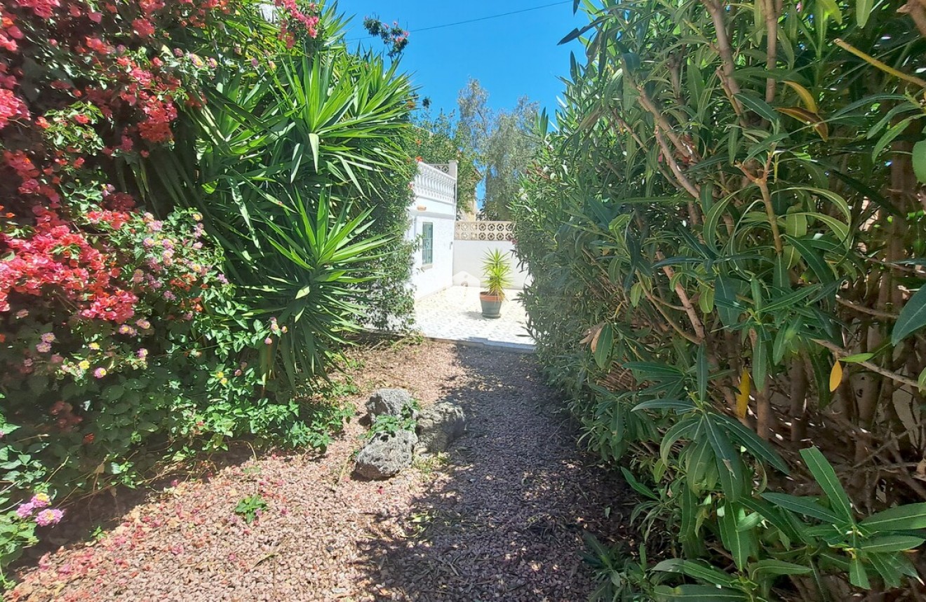 D'occasion - Villa -
San Miguel de Salinas - Inland