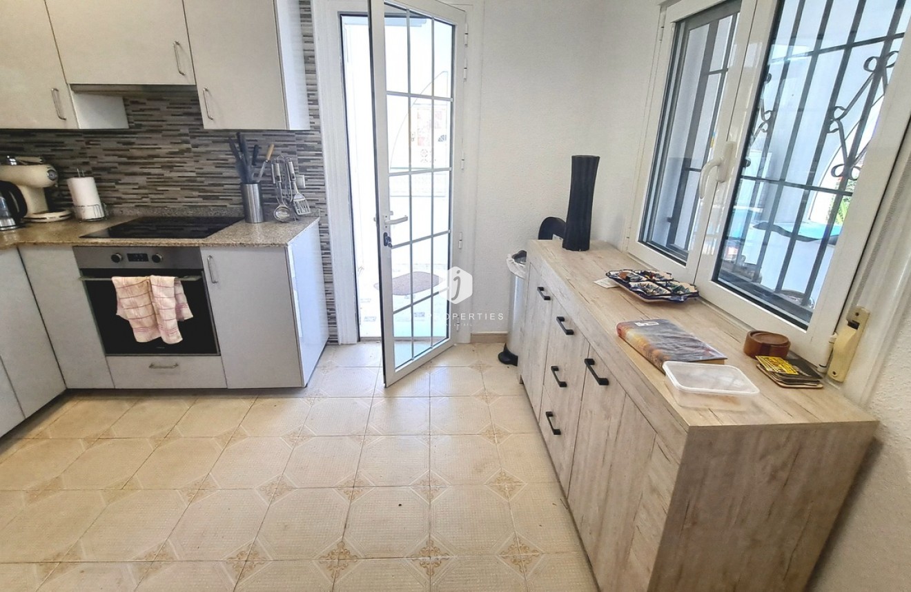D'occasion - Villa -
San Miguel de Salinas - Inland