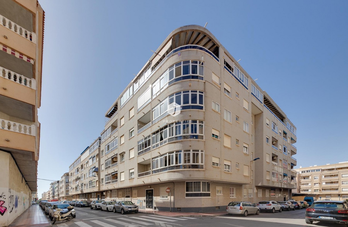 Tweedehands - Appartement / flat -
Torrevieja - Costa Blanca