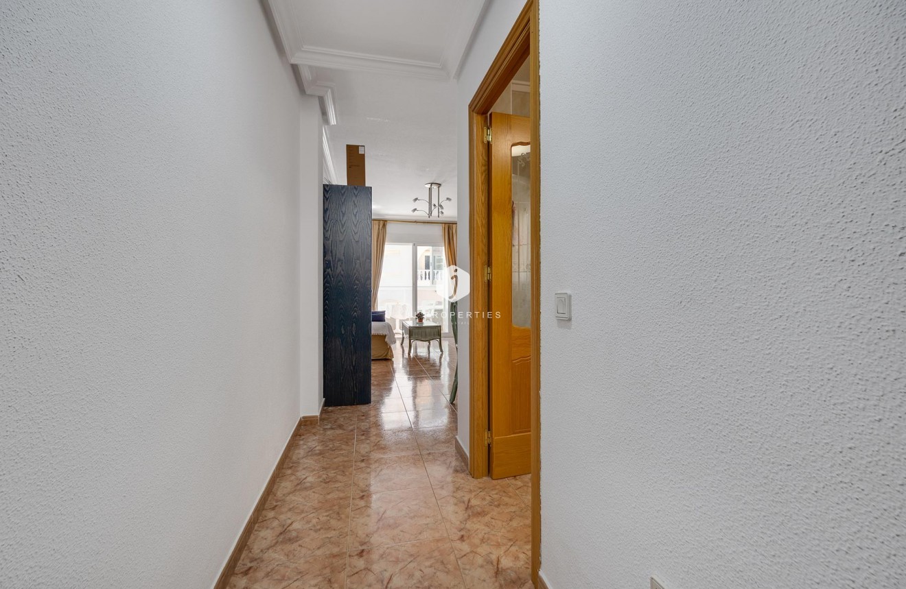 Tweedehands - Appartement / flat -
Torrevieja - Costa Blanca