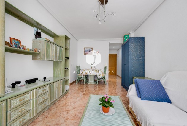 Tweedehands - Appartement / flat -
Torrevieja - Costa Blanca
