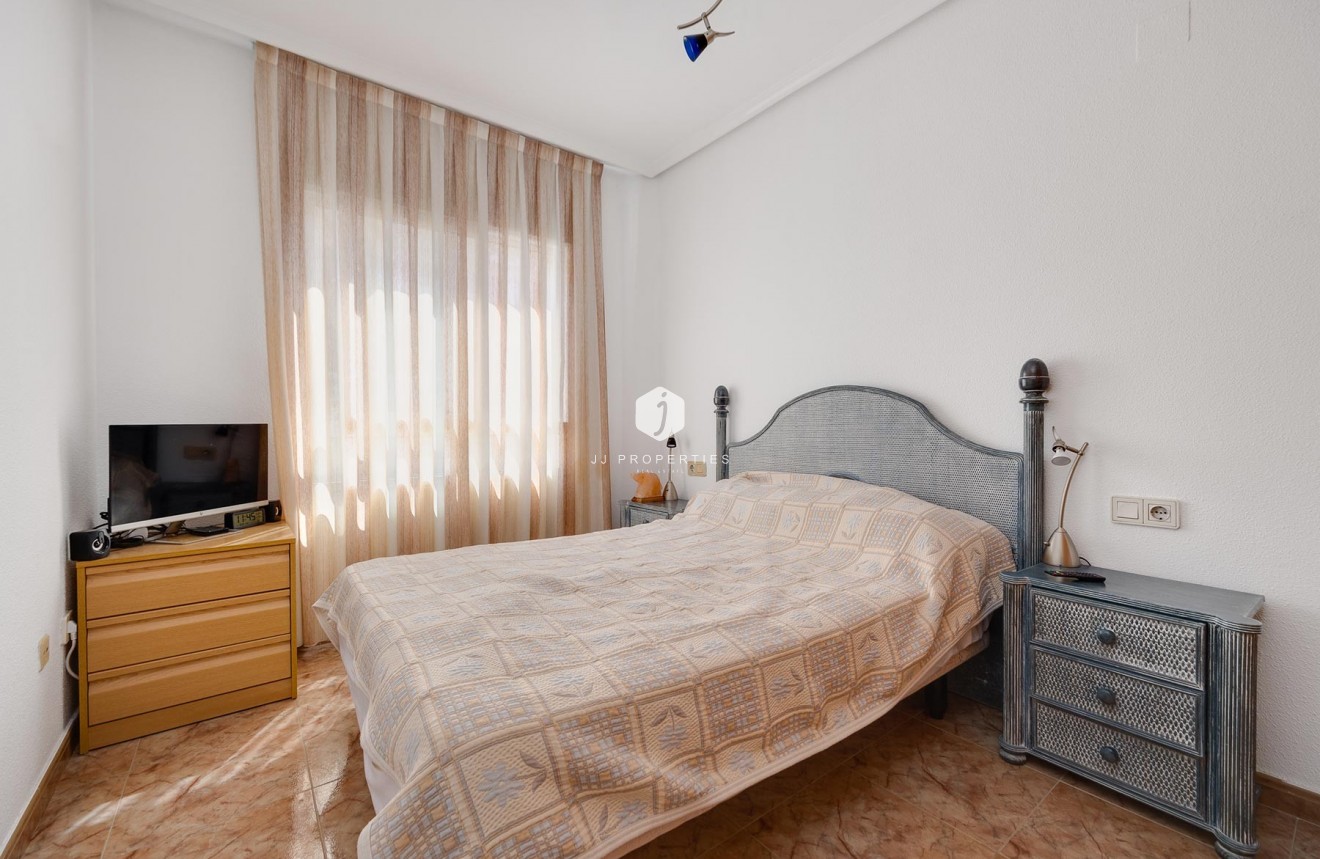 Tweedehands - Appartement / flat -
Torrevieja - Costa Blanca
