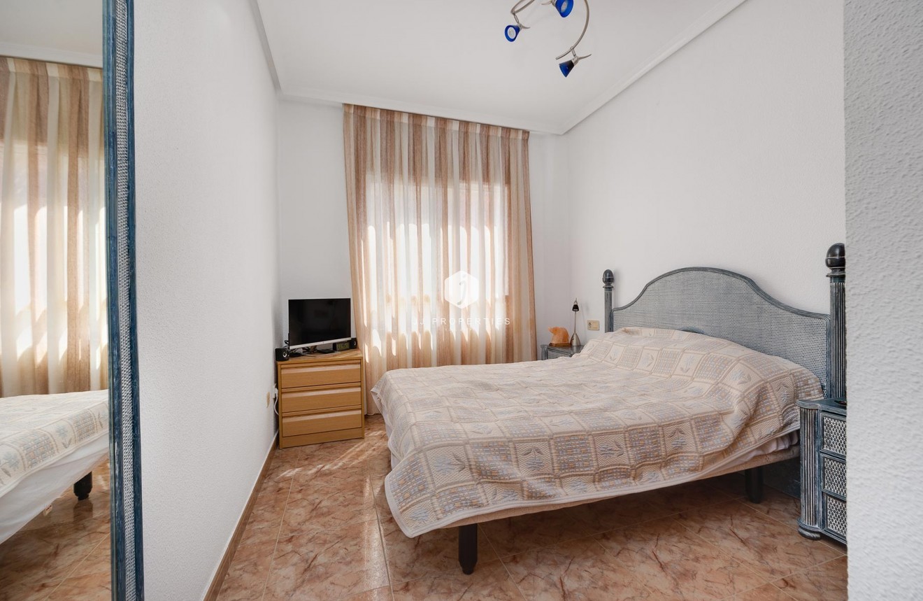 Tweedehands - Appartement / flat -
Torrevieja - Costa Blanca