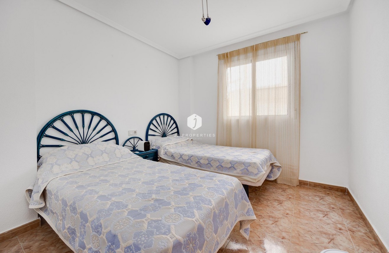 Tweedehands - Appartement / flat -
Torrevieja - Costa Blanca