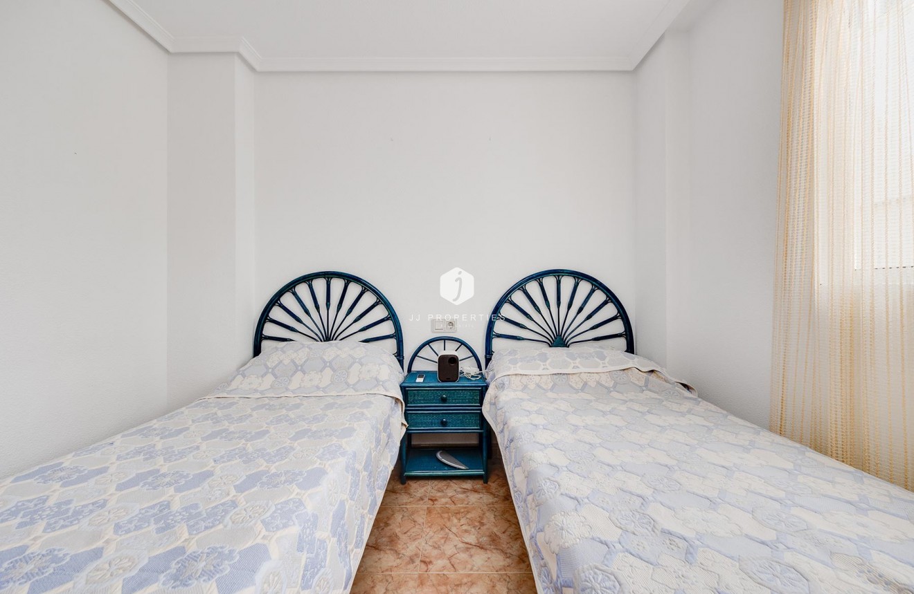 Tweedehands - Appartement / flat -
Torrevieja - Costa Blanca