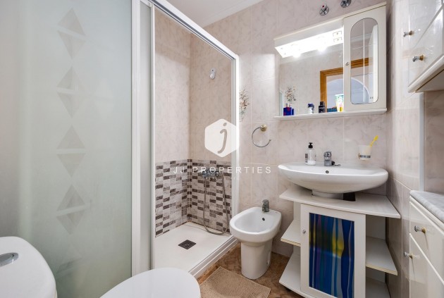 Tweedehands - Appartement / flat -
Torrevieja - Costa Blanca