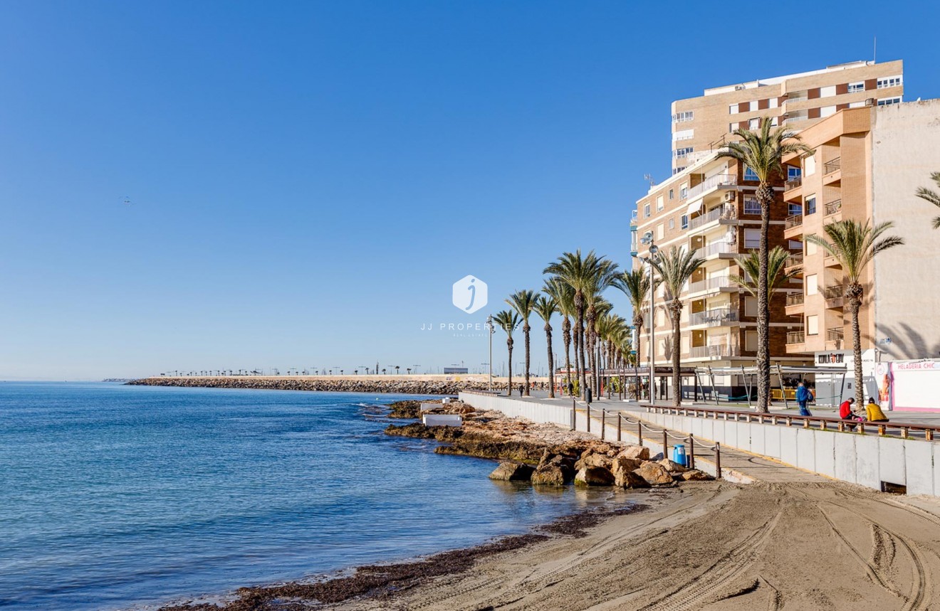 Tweedehands - Appartement / flat -
Torrevieja - Costa Blanca