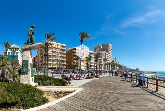 Tweedehands - Appartement / flat -
Torrevieja - Costa Blanca