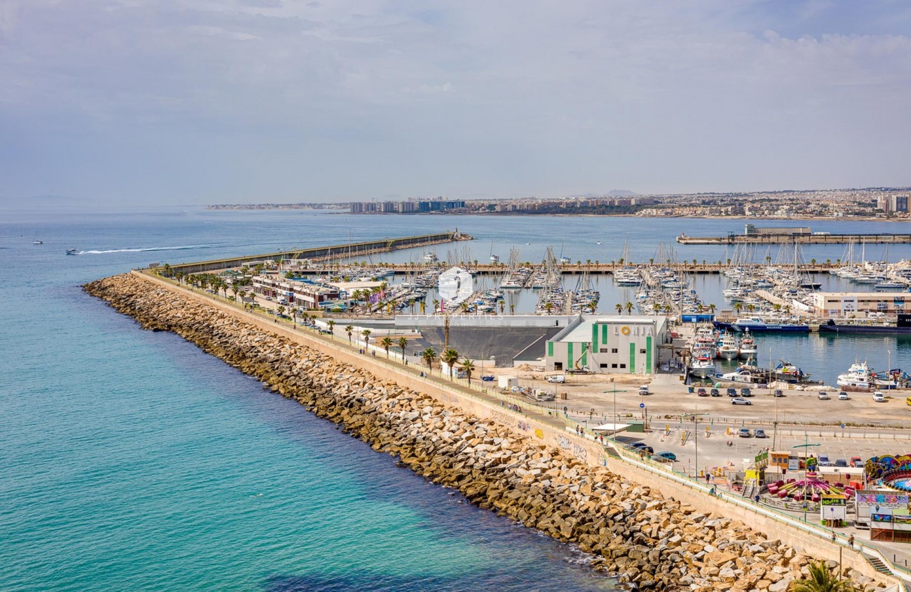 Tweedehands - Appartement / flat -
Torrevieja - Costa Blanca