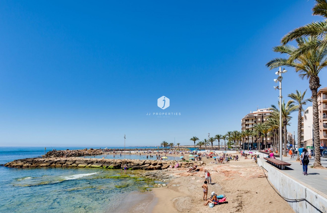 Tweedehands - Appartement / flat -
Torrevieja - Costa Blanca