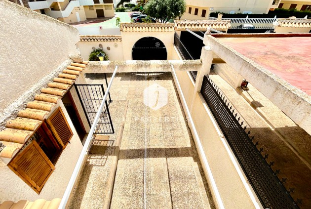 D'occasion - Villa -
La Zenia - Costa Blanca