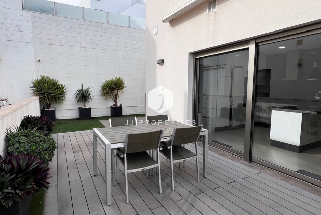 D'occasion - Villa -
Orihuela Costa - Costa Blanca