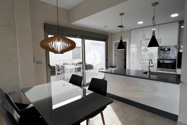 D'occasion - Villa -
Orihuela Costa - Costa Blanca