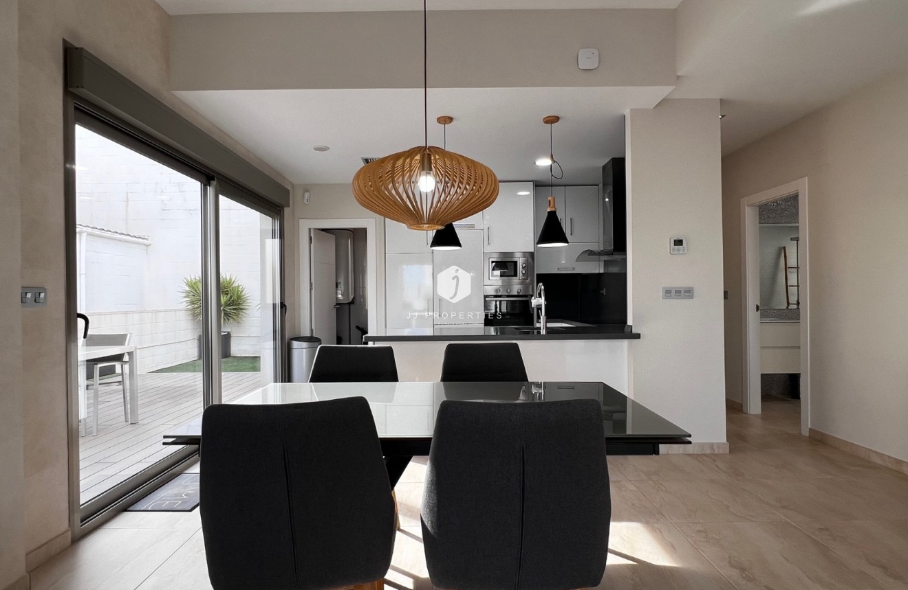 D'occasion - Villa -
Orihuela Costa - Costa Blanca